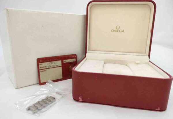 11845 - Omega - 3570.31 (Limited) - pre-owned conditions with MINOR signs of usage - Card & Box - Image 7