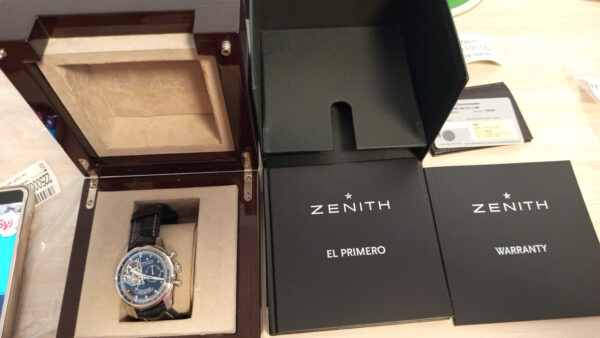 11385 - Zenith 03.2080.4021/21.C496 (2013) - pre-owned conditions with MINOR signs of usage - Card & Box - Image 2