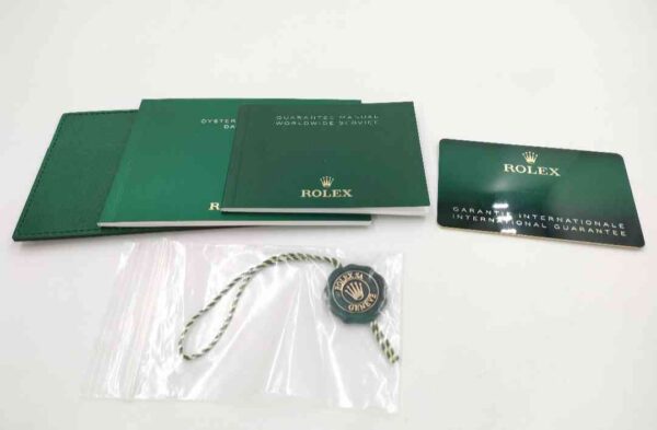 11843 - Rolex - 126334 (Wimbledon, 2024 Oyster) - pre-owned conditions with MINOR signs of usage - With Card - Image 4