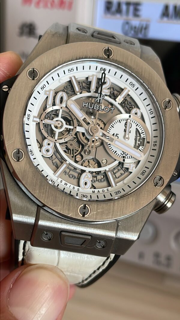 11374 - Hublot 411.NE.2010.LR.JSM15 (2024)- pre-owned conditions with MINOR signs of usage - Card & Box - Image 11