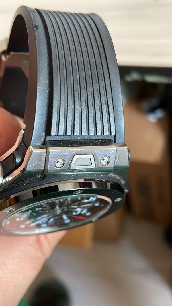 11369 - Hublot 411.NM.1170.RX - pre-owned conditions with MINOR signs of usage - Card & Box - Image 8