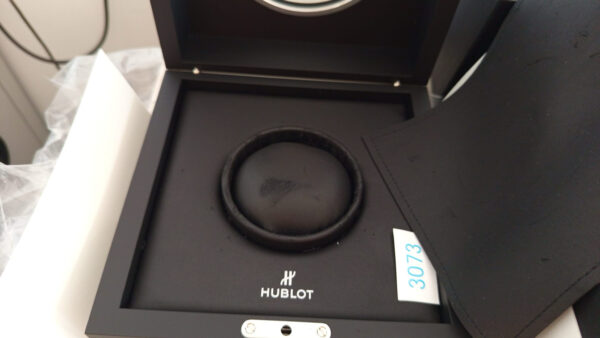 11361 - Hublot 525.CH.0170.RX - pre-owned conditions with MINOR signs of usage - Card & Box - Image 7