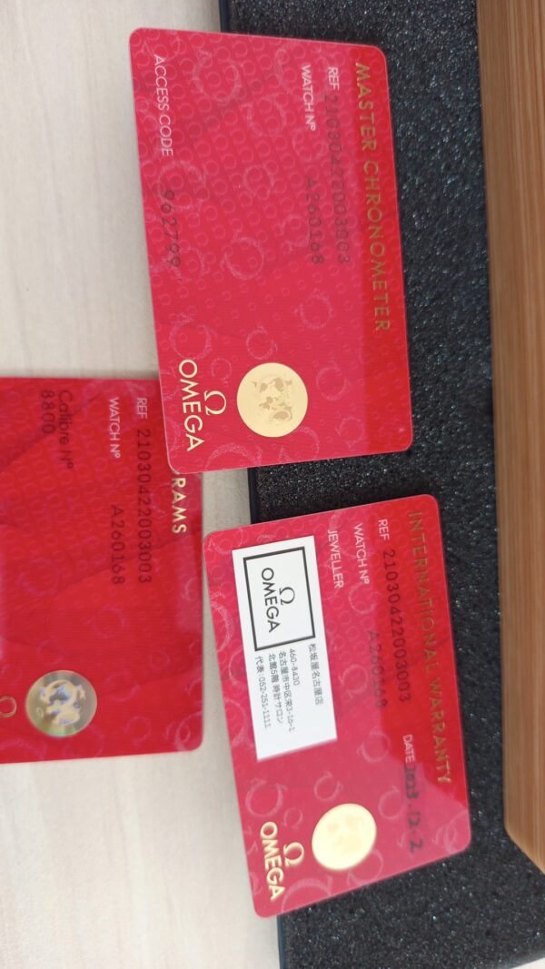 11282 - Omega 210.30.42.20.03.003 (2023) - RETAIL READY - Card & Box - Image 4