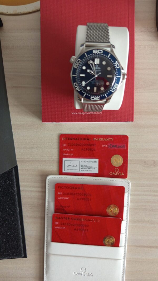 11255 - Omega - 210.30.42.20.03.002 (2023) - RETAIL READY - Card & Box - Image 13