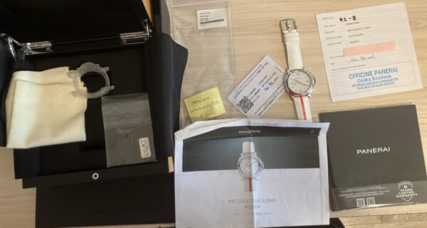 11235 - Panerai PAM01306 (2021) - pre-owned conditions with MINOR signs of usage - Card & Box - Image 5