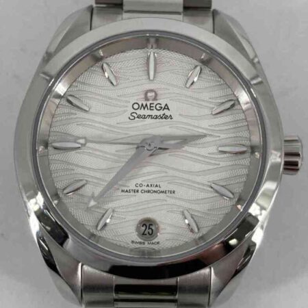 11210 - Omega - 220.10.34.20.02.002 - pre-owned conditions with MINOR signs of usage - Watch Only