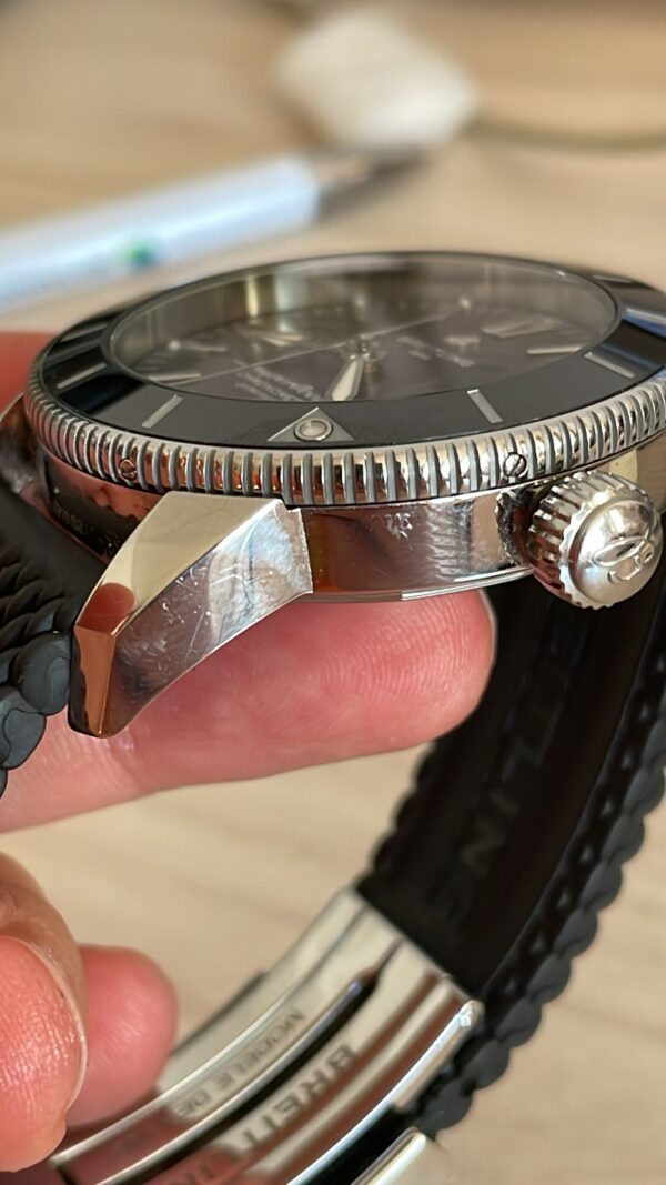 11042 - Breitling AB2030 - pre-owned conditions with MINOR signs of usage - With Card - Image 13