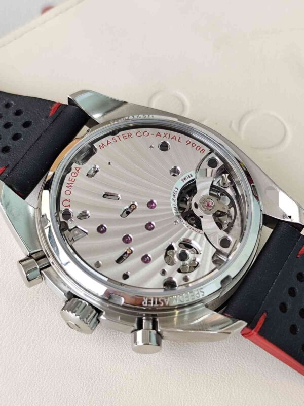 11928 - Omega - 329.32.43.51.02.001 - pre-owned conditions with MINOR signs of usage - Card & Box - Image 4