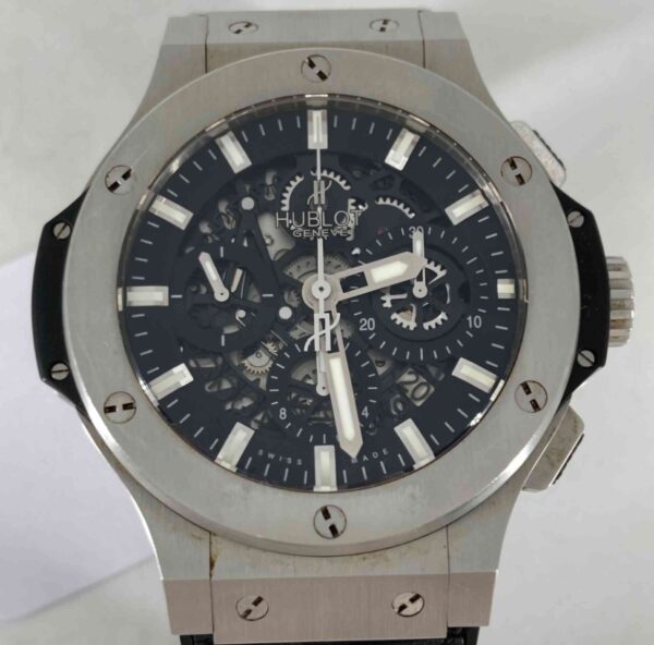 11920 - Hublot - 311.SX.1170.GR - pre-owned conditions with MINOR signs of usage - Card & Box