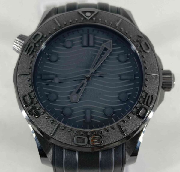 11917 - Omega - 210.92.44.20.01.003 (2023) - pre-owned conditions with MINOR signs of usage - Card & Box