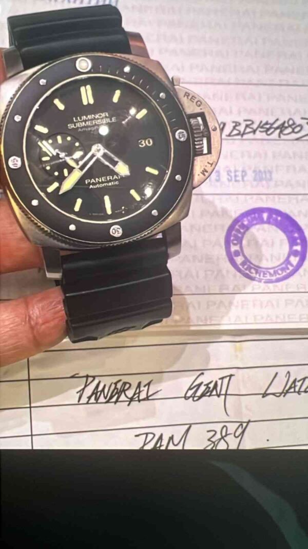 11947 - Panerai - PAM00389 - pre-owned conditions with MAJOR signs of usage - Card & Box