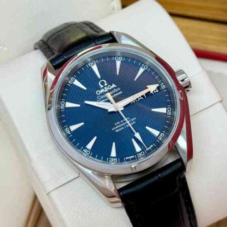 12104 - Omega - 231.13.39.22.03.001 - pre-owned conditions with MINOR signs of usage - Card & Box
