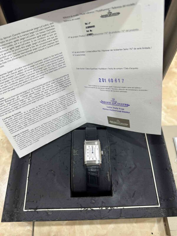 11743 - Jaeger-LeCoultre - Q2668430 - pre-owned conditions with MINOR signs of usage - Card & Box