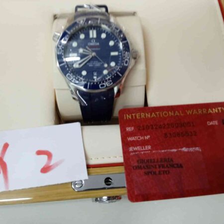 12053 - Omega - 210.32.42.20.03.001 - pre-owned conditions with MINOR signs of usage - Card & Box