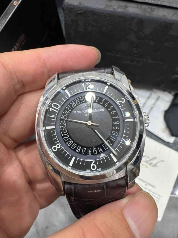 11993 - Vacheron Constantin - 4500S/000A (Black, 2018) - pre-owned conditions with MINOR signs of usage - Card & Box - Image 3