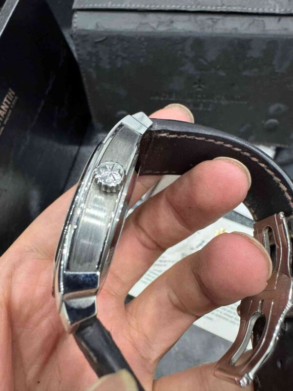 11993 - Vacheron Constantin - 4500S/000A (Black, 2018) - pre-owned conditions with MINOR signs of usage - Card & Box - Image 4