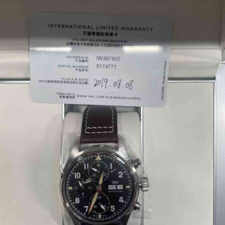 12040 - IWC - IW387903 - pre-owned conditions with MINOR signs of usage - Card & Box