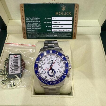 12172 - Rolex - 116680 - pre-owned conditions with MINOR signs of usage - Card & Box
