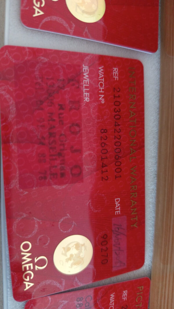 11711 - Omega - 210.30.42.20.06.001 - pre-owned conditions with MINOR signs of usage - Card & Box - Image 10
