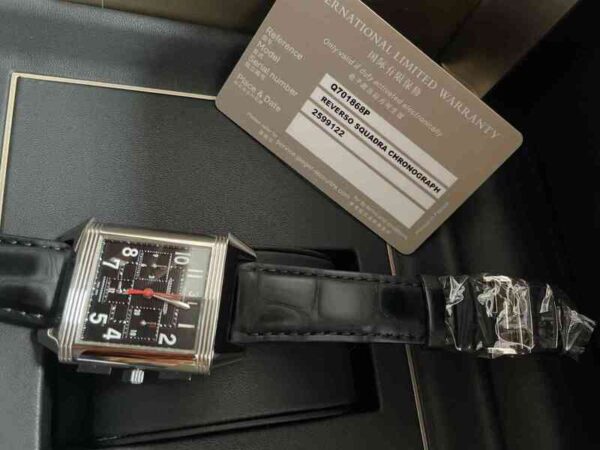 12184 - Jaeger-LeCoultre - Q701868P - pre-owned conditions with MINOR signs of usage - Card & Box