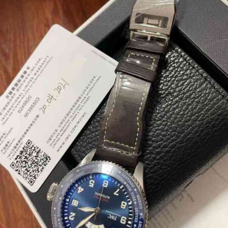 12181 - IWC - IW395503 - pre-owned conditions with MINOR signs of usage - Card & Box