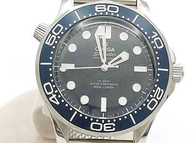 12376 - Omega - 210.30.42.20.03.002 (2023) - RETAIL READY - Card & Box