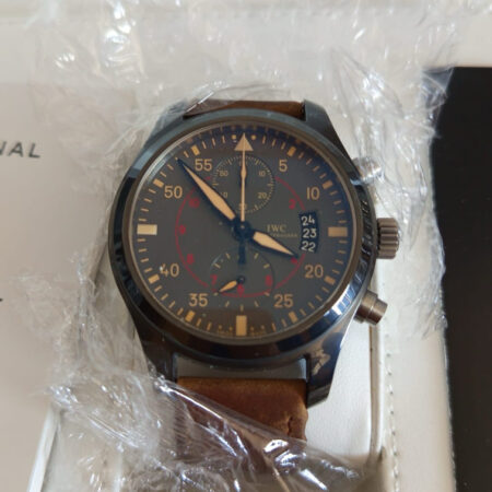 11684 - IWC - IW388002 - pre-owned conditions with MINOR signs of usage - Card & Box