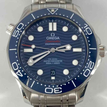 11677 - Omega - 210.30.42.20.03.001 - pre-owned conditions with MINOR signs of usage - Watch Only