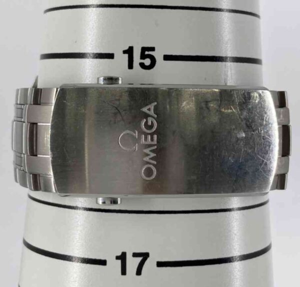 11677 - Omega - 210.30.42.20.03.001 - pre-owned conditions with MINOR signs of usage - Watch Only - Image 3