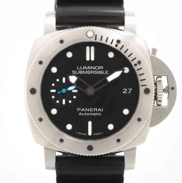11654 - Panerai - PAM00682 (2017) - pre-owned conditions with MINOR signs of usage - Card & Box