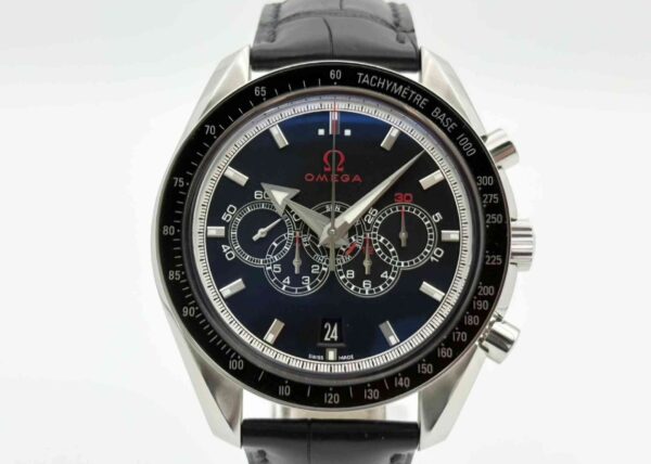 11652 - Omega - 321.33.44.52.01.001 - pre-owned conditions with MINOR signs of usage - Card & Box