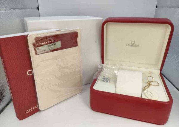 11650 - Omega - 3510.50 (Red card) - pre-owned conditions with MINOR signs of usage - Card & Box - Image 8