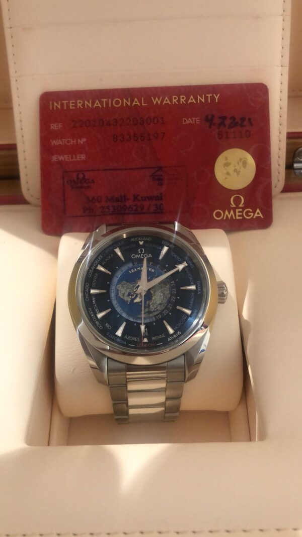 11888 - Omega - 220.10.43.22.03.001 - pre-owned conditions with MINOR signs of usage - Card & Box - Image 3