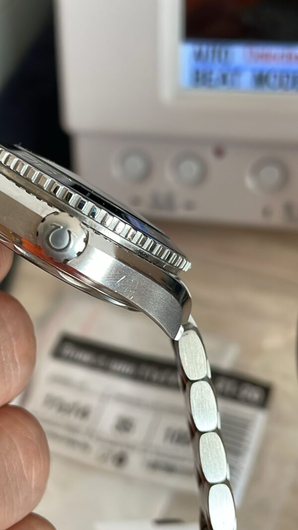 11317 - Omega 215.30.40.20.01.001 (2018) - pre-owned conditions with MINOR signs of usage - Card & Box - Image 7
