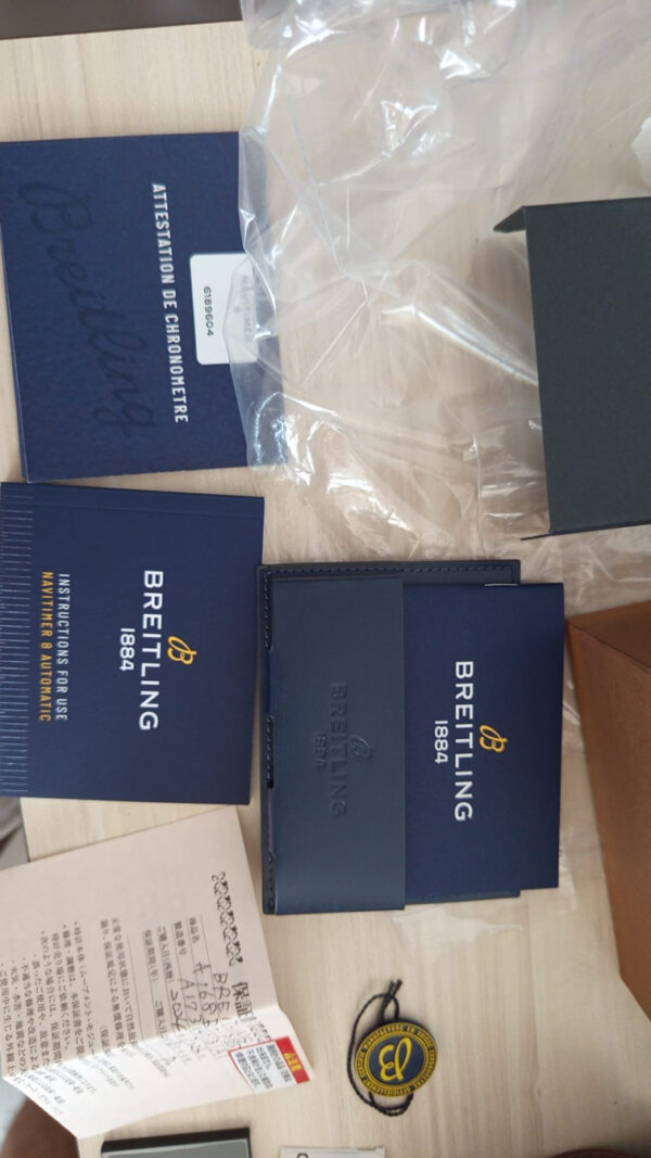 11561 - Breitling - A17314 - pre-owned conditions with MINOR signs of usage - Card & Box - Image 4