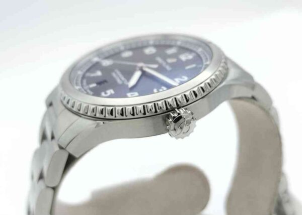 11561 - Breitling - A17314 - pre-owned conditions with MINOR signs of usage - Card & Box - Image 9