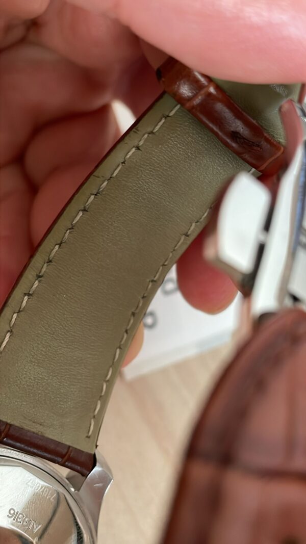 11520 - Breitling - A13316 - pre-owned conditions with MINOR signs of usage - Card & Box - Image 7