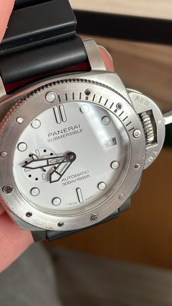 11472 - Panerai PAM01223 - pre-owned conditions with MINOR signs of usage - Card & Box - Image 8