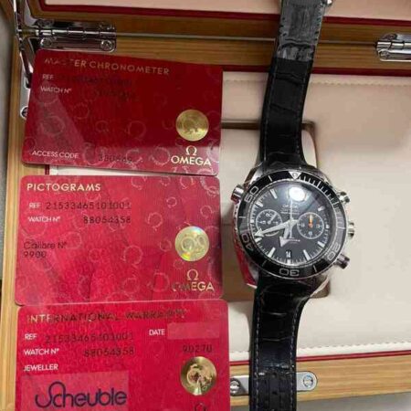 12801 - Omega - 215.33.46.51.01.001 - pre-owned conditions with MINOR signs of usage - Card & Box