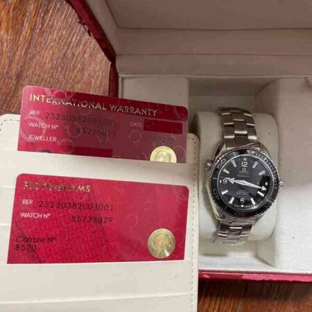 12791 - Omega - 232.30.38.20.01.001 - pre-owned conditions with MINOR signs of usage - Card & Box