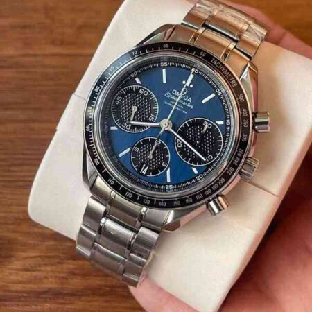 12894 - Omega - 326.30.40.50 - pre-owned conditions with MINOR signs of usage - Card & Box