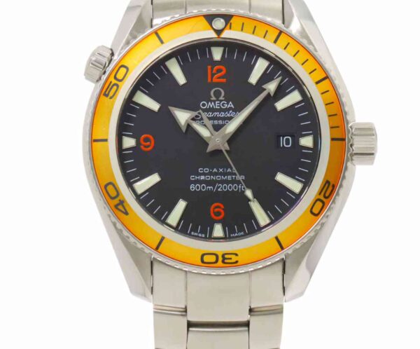 12399 - Omega - 2209.50 - pre-owned conditions with MINOR signs of usage - With Card