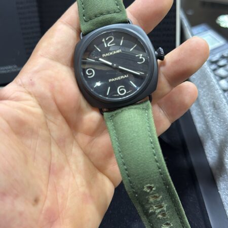 12385 - Panerai - PAM00612 - pre-owned conditions with MINOR signs of usage - Card & Box