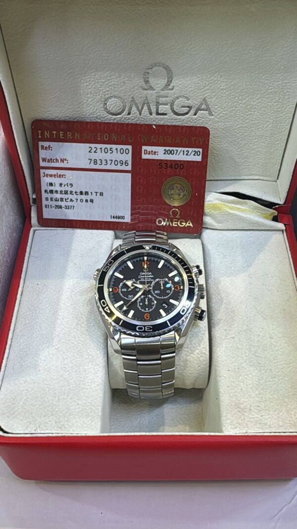 12576 - Omega - 22105100 - pre-owned conditions with MINOR signs of usage - Card & Box