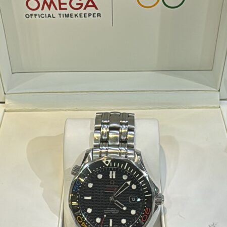 12575 - Omega - 522.30.41.20.01.001 - pre-owned conditions with MINOR signs of usage - Card & Box