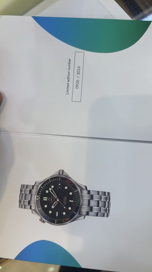 12575 - Omega - 522.30.41.20.01.001 - pre-owned conditions with MINOR signs of usage - Card & Box - Image 4