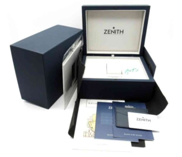 12548 - Zenith - 03.3117.3600/56.M3100 - pre-owned conditions with MINOR signs of usage - Card & Box - Image 3