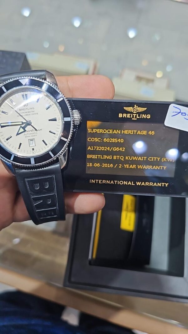 12538 - Breitling - A1732024/G642 - pre-owned conditions with MINOR signs of usage - Card & Box