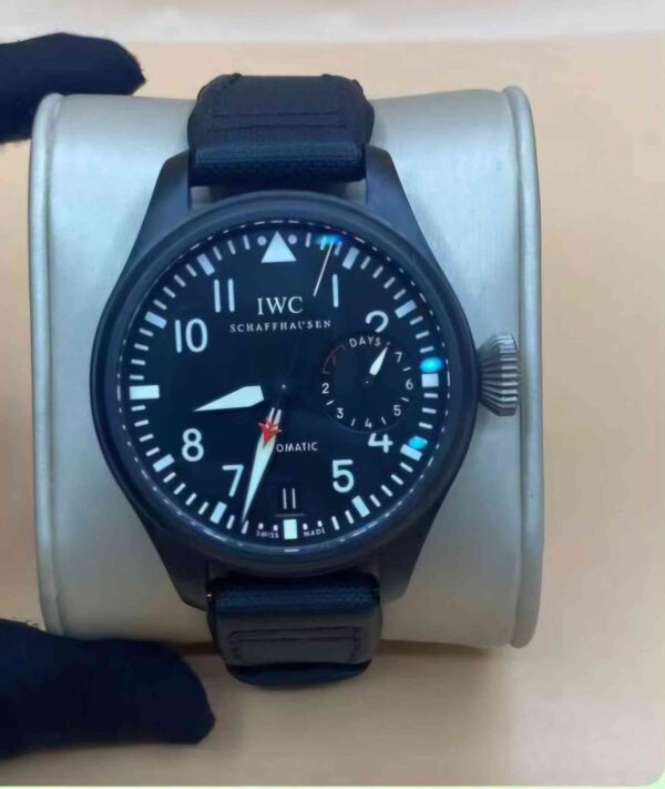 12503 - IWC - IW501901 - pre-owned conditions with MINOR signs of usage - With Card