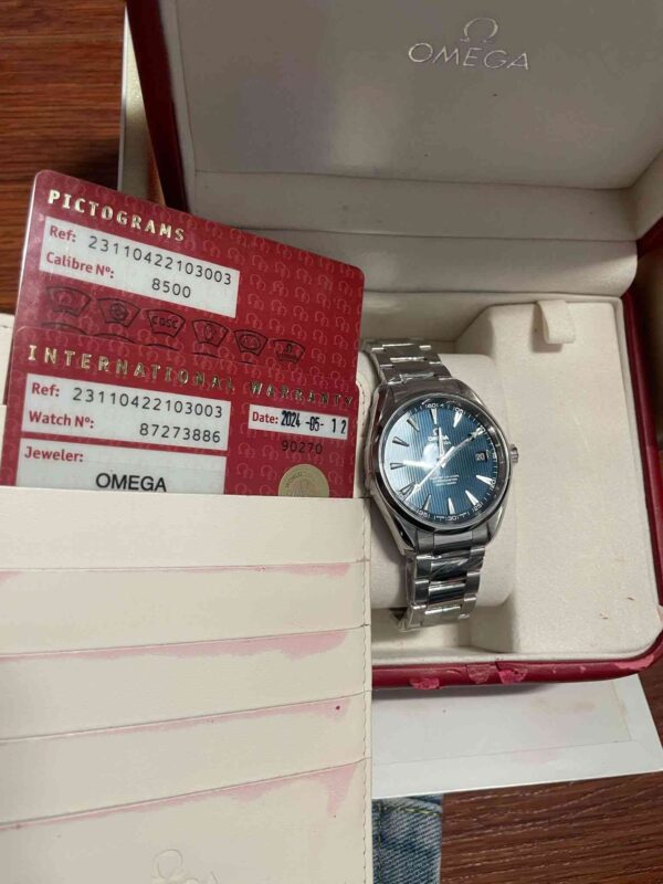 12473 - Omega - 231.10.42.21.03.003 - pre-owned conditions with MINOR signs of usage - Card & Box